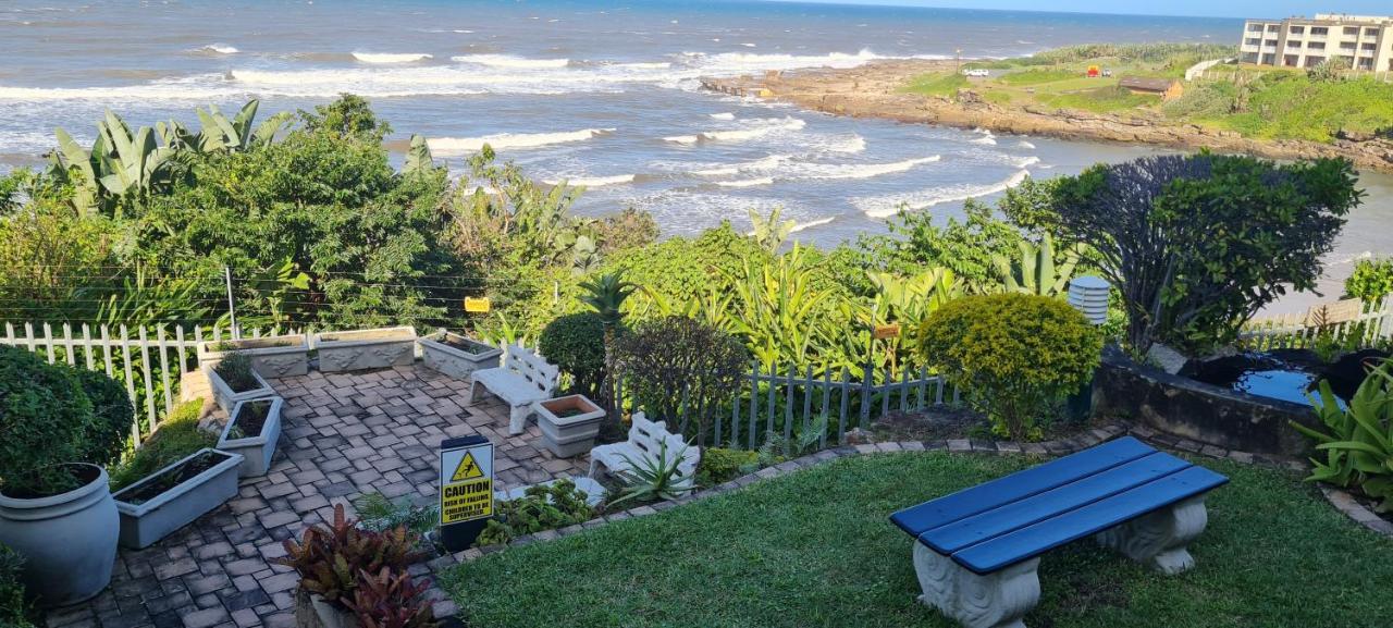 Aride 4 Awesome View Of Uvongo Main Swimming Beach From Communal Braai Area Margate Exteriér fotografie